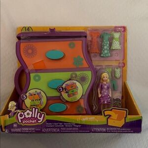 Vintage Polly Pocket Shake and Sort set. 14 piece with doll & storage. In box